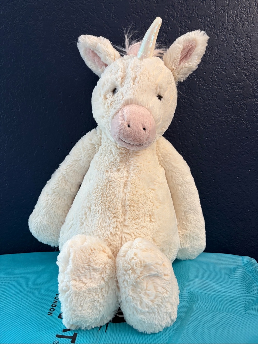 Jellycat Original Big（Huge）Bashful Unicorn Plush/Stuffed Animal BAH2UC